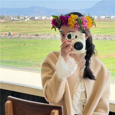 一线女星新恋情浮出水面，经纪人连夜公关，72小时引热议